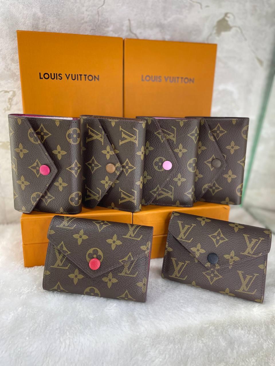 Louis Vuitton - Portefeuille à Rabat Victorine