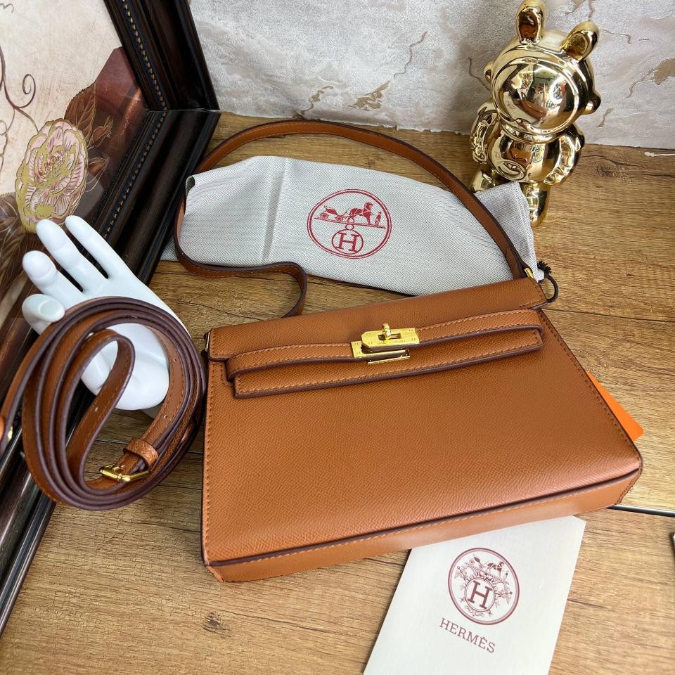 Hermès - Kelly Danse (ou Pochette Kelly)